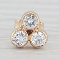 /public/photos/live/Three Stone Round Moissanite Diamond Stud Earrings 782 (1).webp